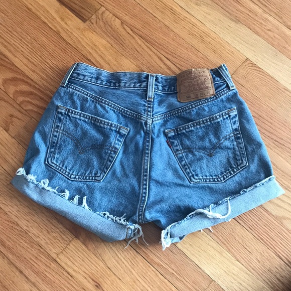 SOLD Levi Cutoffs - Picture 3 of 4